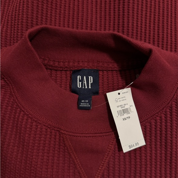 NWT Gap Thermal Long Sleeve - Picture 4 of 4